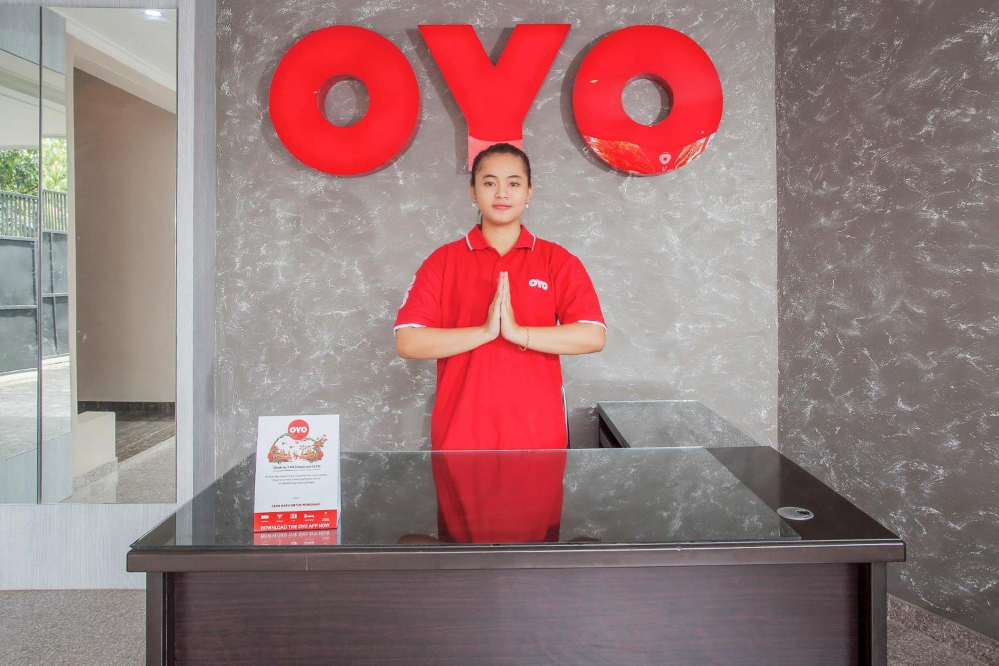 Super Oyo Capital O 134 Lg Residence Surabaia Exterior foto